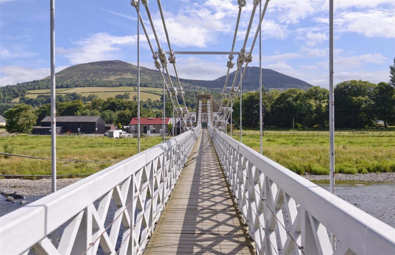 The Tweed In The Centre Of Apartment